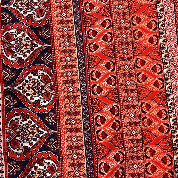 Joe Boxer Red,White, Blue Leggings- Size 1X - Picture 2 of 3